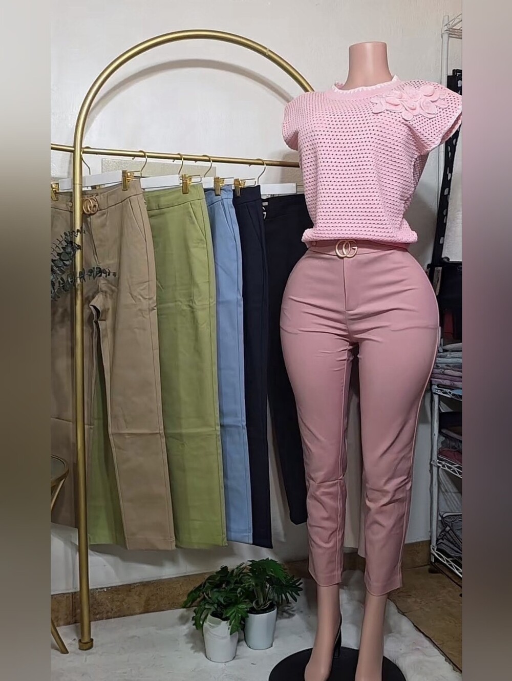 High-Rise Pink Slim Ankle Pants
